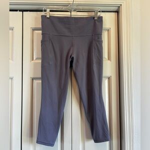 Athleta Salutation Stash Pocket II, wisteria purple 7/8th leggings, LP